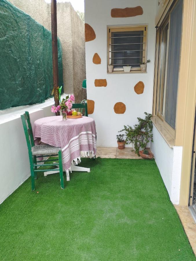 Fay's House * Mesagros